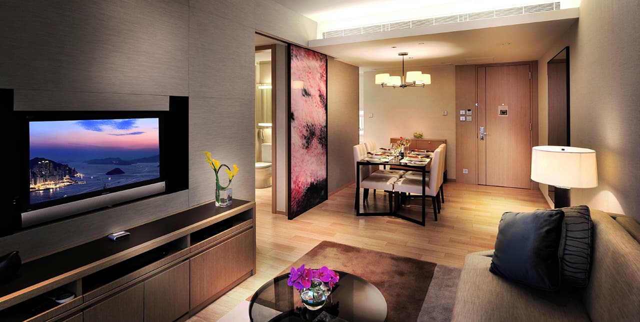 3-BEDROOM suites